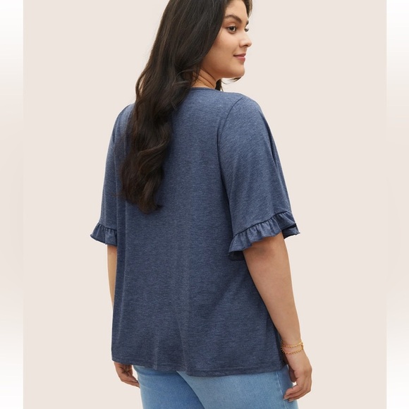 BloomChic Plus Size 2XL Solid Gathered Ruffle Trim Flounce Sleeve T-shirt us18 - Picture 2 of 6
